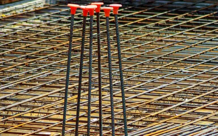 Foundation with rebar